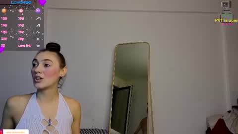 Nadia online show from July 1, 10:53 pm