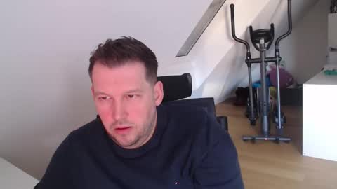 TopBoy online show from March 27, 5:01 pm