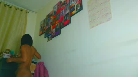Snapshot of samary_thomas chatting on June 5, 12:06 am samary thomas online show from June 5, 12:06 am