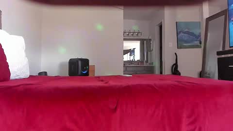 Yaya online show from February 22, 3:10 pm