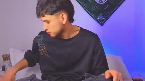 samevansx online show from November 29, 6:33 pm