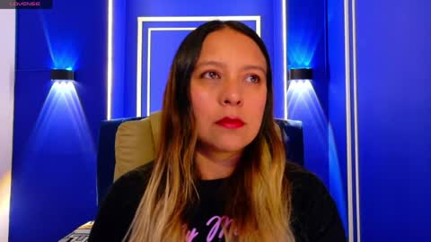 Snapshot of sami_1_8 chatting on May 28, 4:26 pm Samy online show from May 28, 4:26 pm
