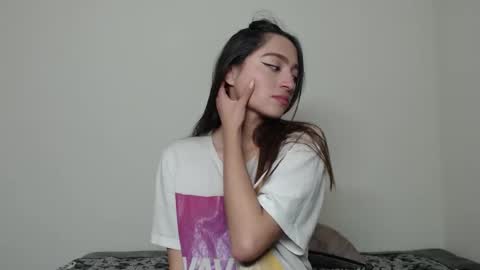 Tami  Gael online show from March 6, 1:46 am