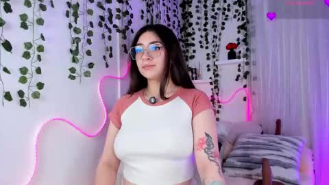 Snapshot of samii_evanns chatting on May 2, 6:57 pm Samii Evans online show from May 2, 6:57 pm