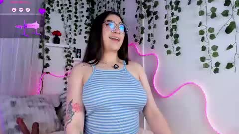 Snapshot of samii_evanns chatting on July 17, 11:31 pm Samii Evans online show from July 17, 11:31 pm