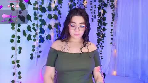 samii evans  online show from January 17, 1:54 am