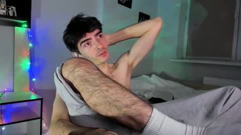 Sam online show from January 17, 3:39 pm