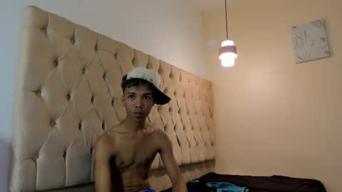 samir_19x online show from July 15, 7:52 pm