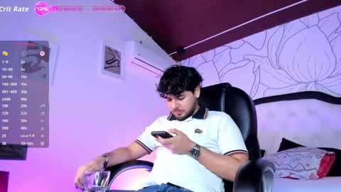 Snapshot of samir_bear chatting on May 4, 12:34 pm Samir online show from May 4, 12:34 pm