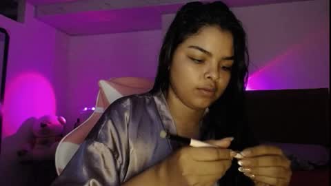 Danna dulce online show from April 27, 10:24 am