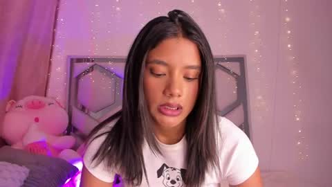 Snapshot of samirose_ chatting on August 1, 12:10 am samirose_ online show from August 1, 12:10 am