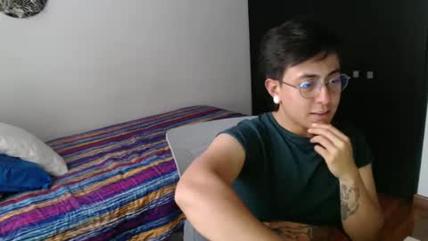 Snapshot of samm_ritch chatting on February 4, 10:34 pm Samy online show from February 4, 10:34 pm