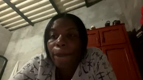 Luisa online show from December 24, 1:06 am