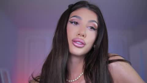 Sammi online show from March 18, 5:21 am