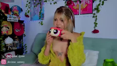 Snapshot of sammy_devinne chatting on May 18, 9:20 pm sammy devinne online show from May 18, 9:20 pm