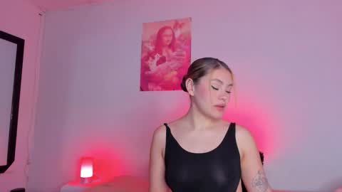 sammy_greyy1 online show from March 13, 10:33 am