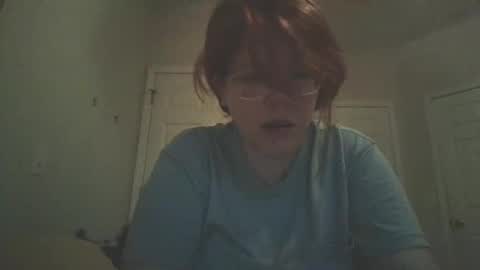 Snapshot of sammy_lyn chatting on June 7, 12:26 am Sam online show from June 7, 12:26 am