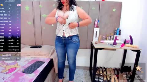 Snapshot of sammy_mature_ chatting on February 27, 3:25 am Sammy online show from February 27, 3:25 am