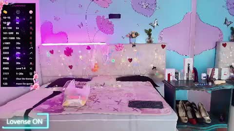 Snapshot of sammy_mature_ chatting on June 10, 8:41 pm Sammy online show from June 10, 8:41 pm