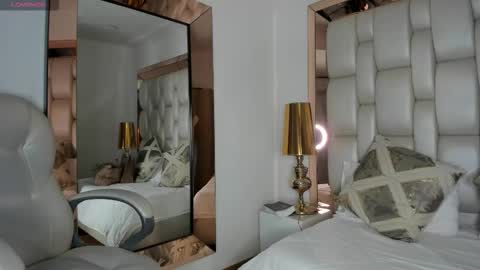 Snapshot of sammy_rios chatting on October 27, 6:12 pm Sammy online show from October 27, 6:12 pm