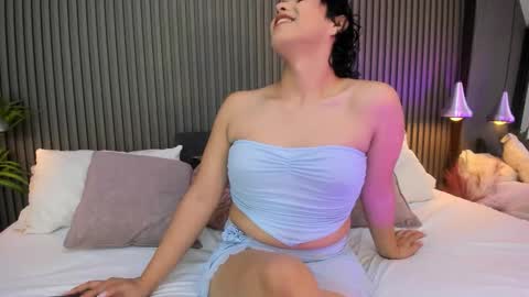 Axel online show from February 12, 8:37 pm