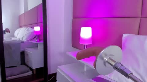 Snapshot of sammymorales chatting on February 12, 1:39 pm Sammy Morales online show from February 12, 1:39 pm