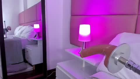 Snapshot of sammymorales chatting on February 20, 5:02 pm Sammy Morales online show from February 20, 5:02 pm