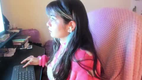   online show from October 5, 5:00 pm