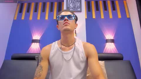 Snapshot of sammytop22 chatting on October 24, 11:17 am sammy model independiente online show from October 24, 11:17 am