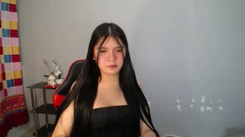 Snapshot of sampaguita_pinayxx chatting on November 7, 12:49 pm SOFIA online show from November 7, 12:49 pm