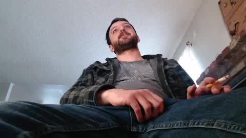 Snapshot of samthebully chatting on May 5, 11:57 pm SamTheBully online show from May 5, 11:57 pm