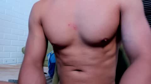 Snapshot of samuel_obrian chatting on February 14, 6:15 pm Samuel online show from February 14, 6:15 pm