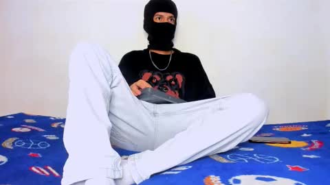   online show from October 21, 11:22 am