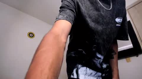   online show from March 14, 10:15 pm