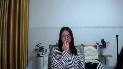 Snapshot of samuelbarrett chatting on April 15, 1:18 pm samuelbarrett online show from April 15, 1:18 pm