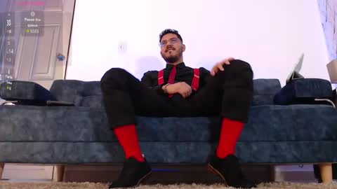 Snapshot of samuelcoopper chatting on October 14, 3:35 pm  Samuel Coopper  online show from October 14, 3:35 pm