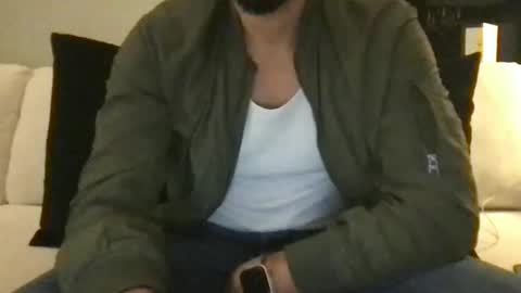 Snapshot of samwise2418 chatting on October 20, 4:46 am Sam W dick strip tease online show from October 20, 4:46 am