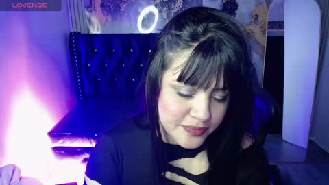 Snapshot of samy_collen_v chatting on June 8, 3:18 am Samy online show from June 8, 3:18 am