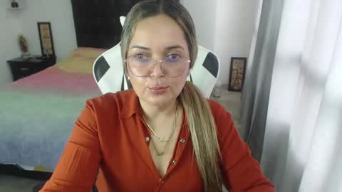 Snapshot of samy_vsn chatting on February 12, 5:16 pm samy_vsn online show from February 12, 5:16 pm