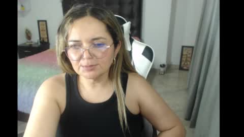 Snapshot of samy_vsn chatting on March 2, 3:13 am samy_vsn online show from March 2, 3:13 am