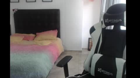 Snapshot of samy_vsn chatting on March 9, 6:21 pm samy_vsn online show from March 9, 6:21 pm