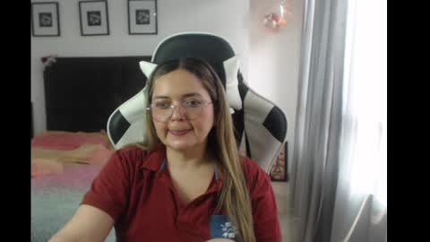 Snapshot of samy_vsn chatting on March 10, 6:34 pm samy_vsn online show from March 10, 6:34 pm