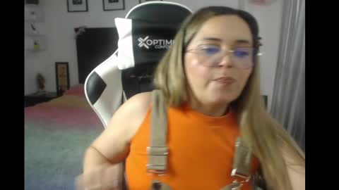 Snapshot of samy_vsn chatting on March 11, 9:37 pm samy_vsn online show from March 11, 9:37 pm