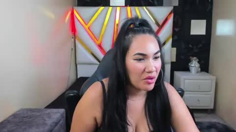 SamyEvanns online show from June 25, 1:16 am