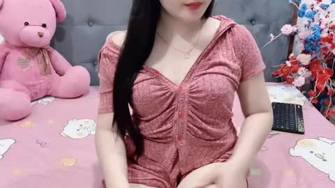 sanami_sian_ online show from April 27, 2:04 pm
