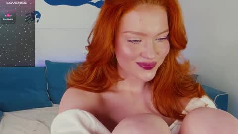 Snapshot of sanda_red chatting on December 16, 12:27 pm Sanda3 online show from December 16, 12:27 pm