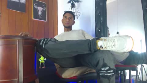 Sander online show from September 26, 6:39 am