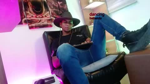 Sander online show from November 5, 9:48 pm