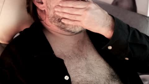 Snapshot of sanders_white chatting on December 31, 4:06 am Sanders online show from December 31, 4:06 am