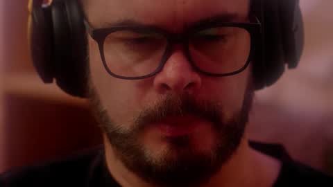 Snapshot of sanders_white chatting on January 8, 6:32 pm Sanders online show from January 8, 6:32 pm